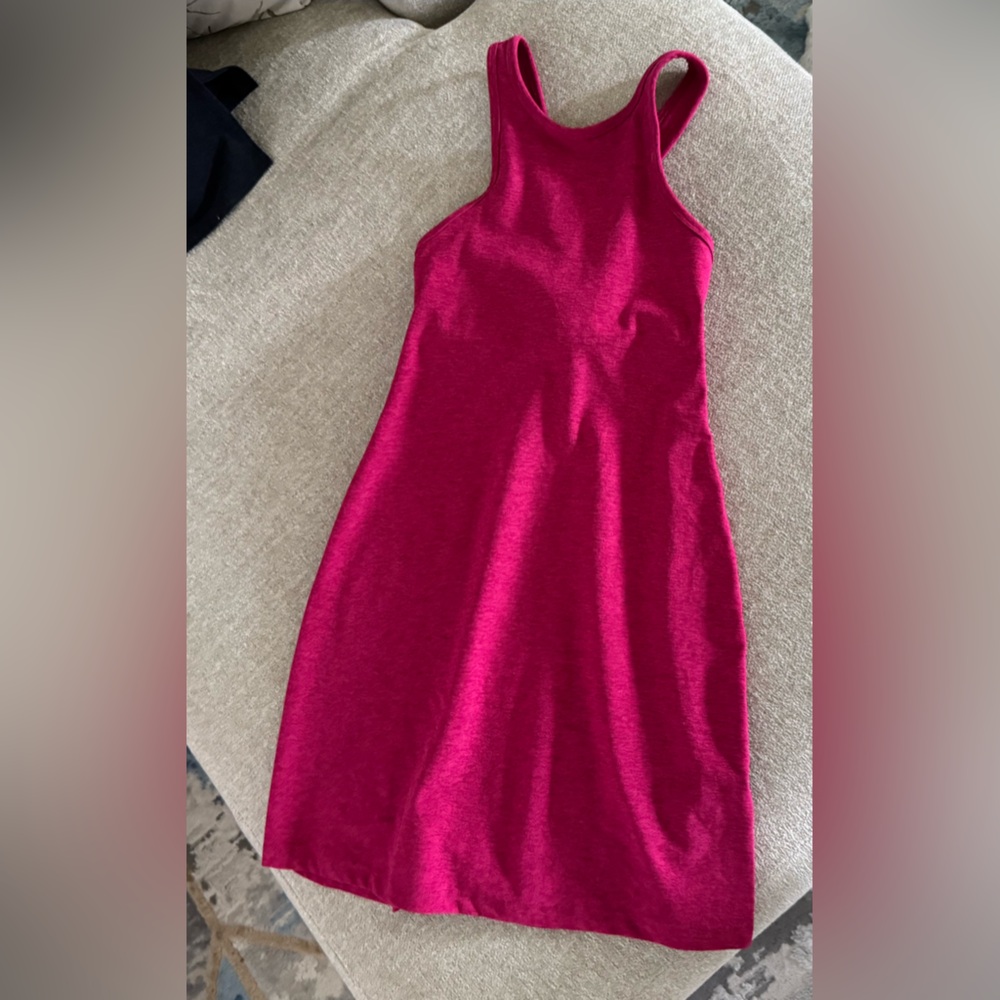 Beyond Yoga Strapless Dress in Vibrant Pink